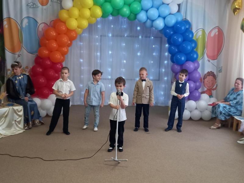 выпускной 30.05.2024 логогруппа №7,9  Бортникова Т.А.1